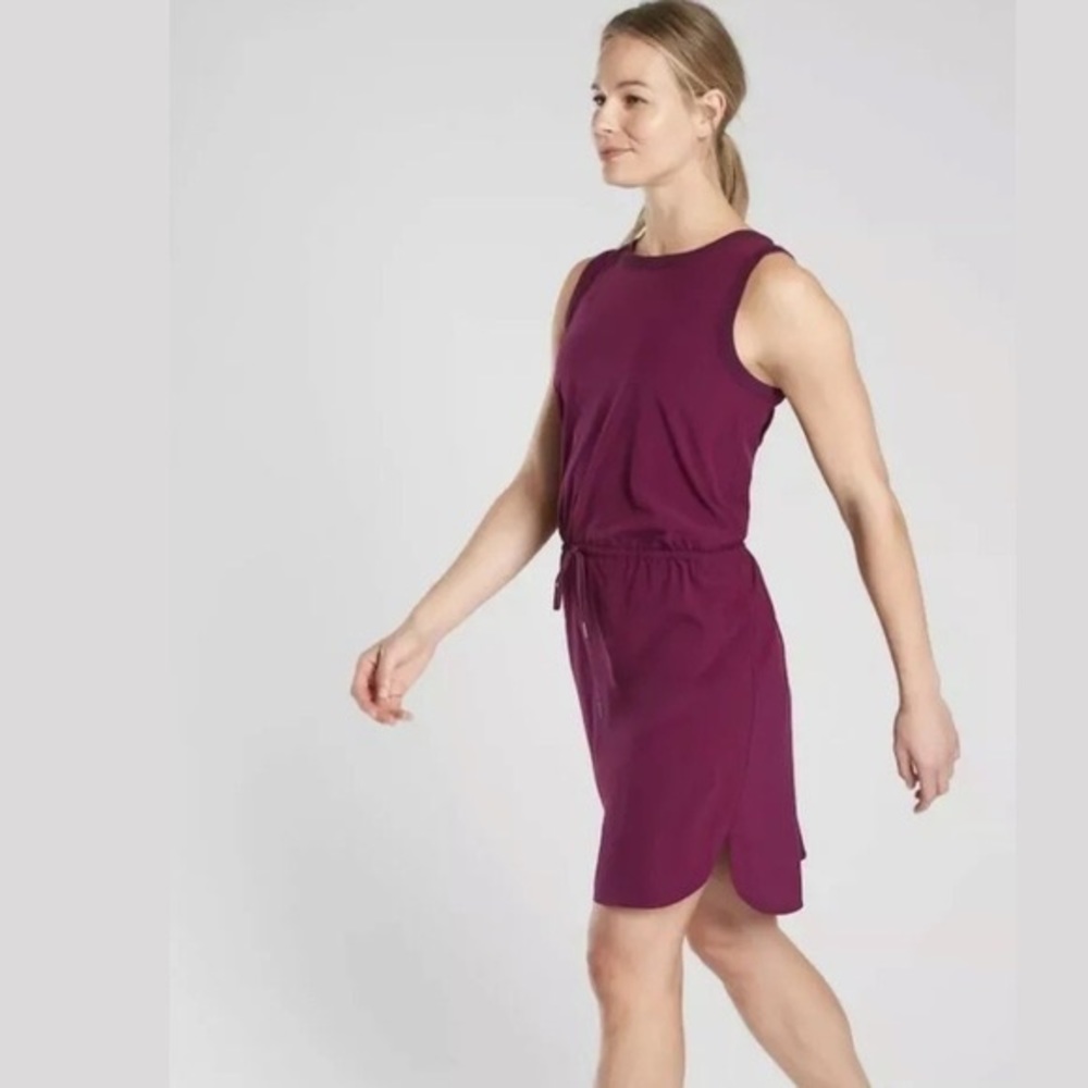 ATHLETA Rincon Dress Beach Plum MT medium purple